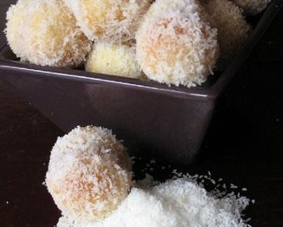 Les boules de neige au coco rapé