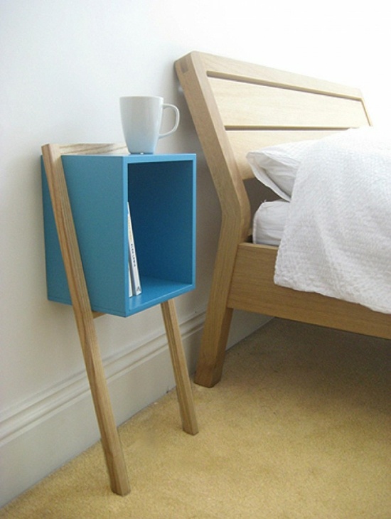 3.table-de-chevet-pas-comme-les-autres-meuble-design-bleu