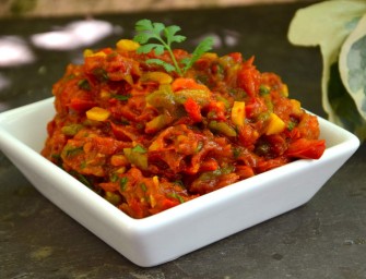 La tchoutchouka, une entrée orientale fraiche et colorée