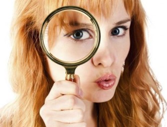 7 choses que toutes les filles font secrètement au début d’une relation !