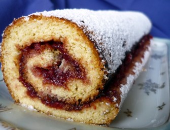 Le gâteau roulé à la confiture
