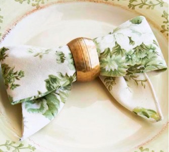5 idées de pliage de serviette pour une table parfaite