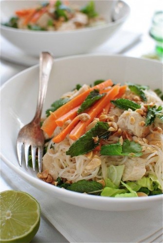 Salade de poulet thaïlandaise