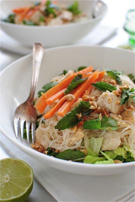 Salade de poulet thailandaise