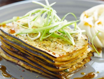 Millefeuille d&rsquo;aubergines au tofu
