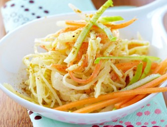 Salade de chou blanc, pomme et carotte