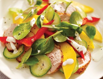 Salade de filet de porc à la mangue et au poivron