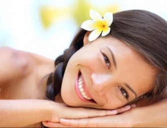 Lomi lomi, le massage hawaiien