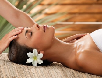 Le massage traditionnel Indien du crâne, le champissage