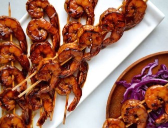 Brochettes de crevettes au miel