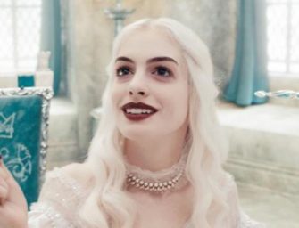 Vous avez des cheveux blancs, pourquoi et que faire ?