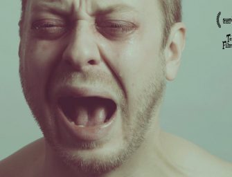 « Life’s a Bitch » / « Toutes des connes », un court métrage tendre et drôle