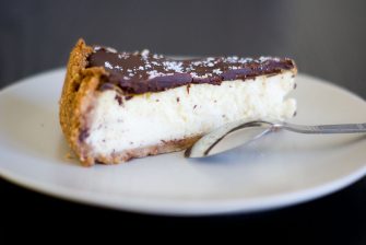 Un cheesecake coco-choco
