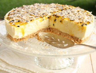 Un bavarois fruits de la passion, coco et chocolat blanc