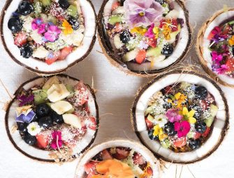 Des idées de smoothies bowls pour un petit déjeuner tropical