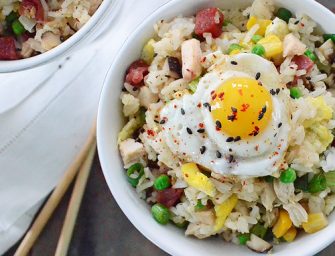 Le riz sauté au poulet et au gingembre