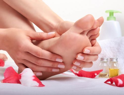 soin-des-pieds-aromatherapie