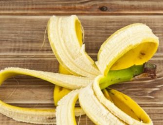 Connaissez-vous les étonnantes propriétés de la peau de banane ?
