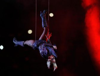 L&rsquo;incroyable performance de Lady Gaga au Super Bowl 2017
