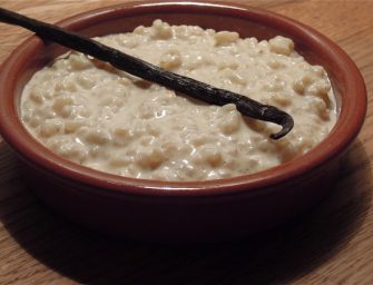 Le riz au lait parfumé à la vanille