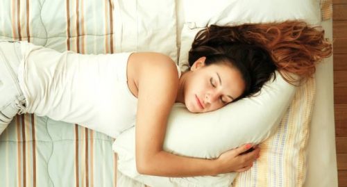 Ways-to-lose-weight-while-you-sleep1
