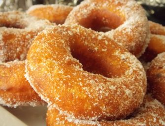 Les beignets au sucre