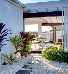 Des galets décoratifs au jardin