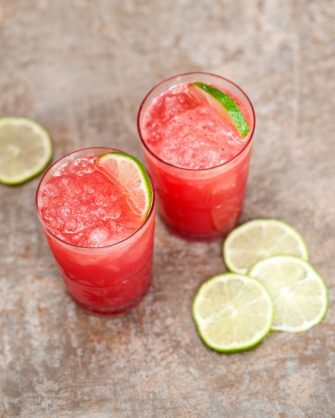 Le cocktail à la pastèque au Grand Marnier – Gin et citron vert