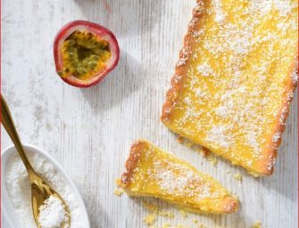 Tarte exotique aux fruits de la passion et au coco