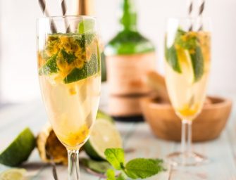 Mojito royal au champagne et aux fruits de la passion