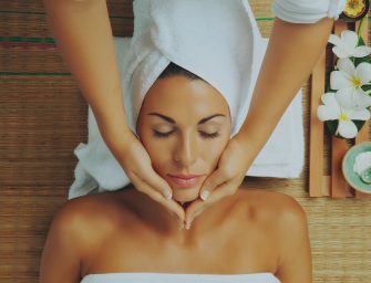 6 recettes à base d&rsquo;huiles essentielles pour une peau éclatante