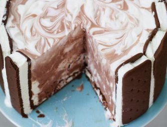 Gâteau ice cream sandwich et crème glacée