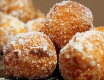 Ces petits beignets appelés Pets de Nonne