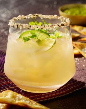 Cocktail Tequila, mangue et citron vert