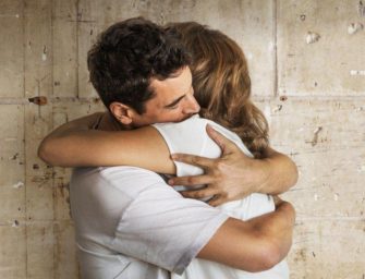 5 bonnes raisons de se faire des câlins