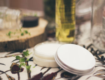 Votre déodorant naturel tout doux fait maison aux huiles essentielles