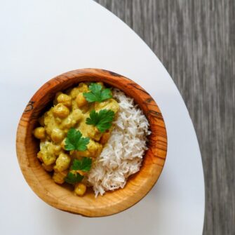 Le curry de pois chiche au lait de coco