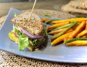 Club sandwich au veau avec sa sauce faite maison