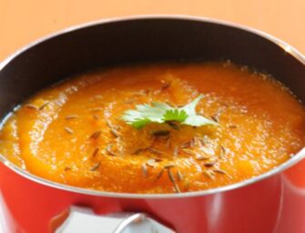 La soupe de carottes au curcuma pour une soirée torride en amoureux