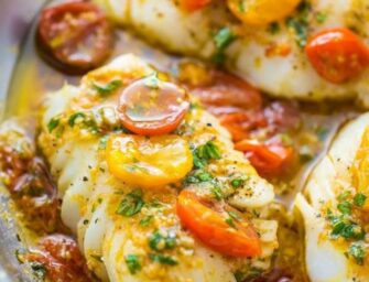 Perroquet aromatisé au vin blanc, tomate et au basilic