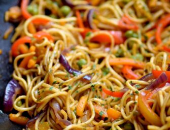 Les nouilles chinoises aux légumes