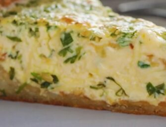 Quiche au fromage en croûte de pommes de terre