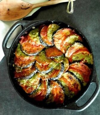 Le gratin d’aubergine et de tomate au pesto