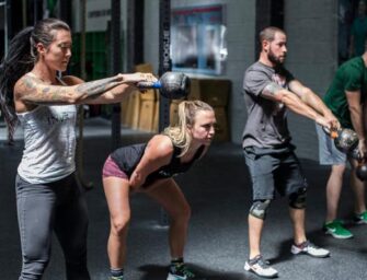 15 avantages exceptionnels des mouvements de kettlebell swing avec Tahiti Personal Training