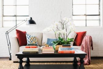 11 façons dignes de Pinterest de décorer votre table basse