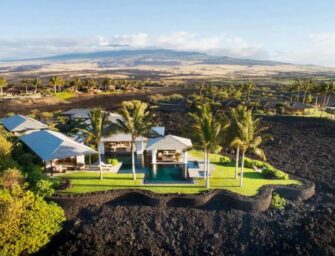 Une résidence sur la côte de Kohala à Hawaii par de Reus Architects