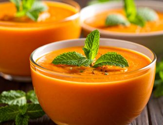 Le gaspacho vitaminé à la carotte et à la menthe