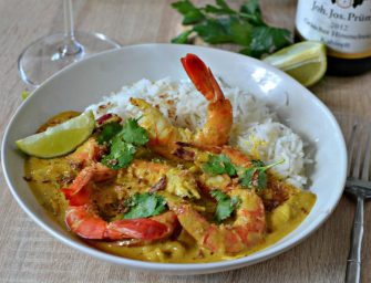 Crevettes locales, fruits, légumes : les richesses du Fenua à préserver