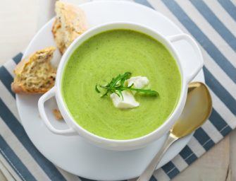 Gaspacho de courgettes au chèvre frais